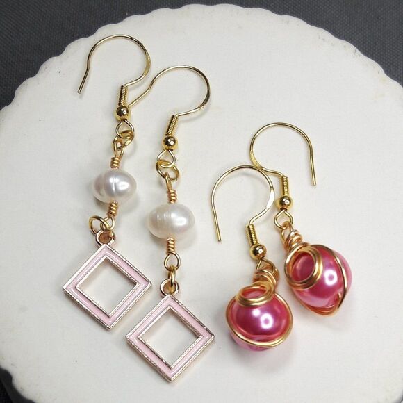 Artisan earrings  113# dangle earrings Regency earrings, pearl earrings, charm - Picture 1 of 6